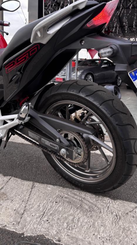 HONDA CB 250 F Twister , Foto 6