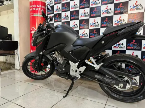 HONDA CB 300 F Twister FLEX CBS, Foto 4