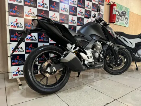 HONDA CB 300 F Twister FLEX CBS, Foto 10