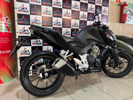 HONDA CB 300 F Twister FLEX CBS, Foto 10