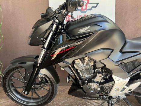 HONDA CB 300 F Twister FLEX ABS, Foto 3