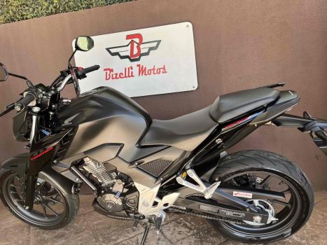 HONDA CB 300 F Twister FLEX ABS, Foto 4