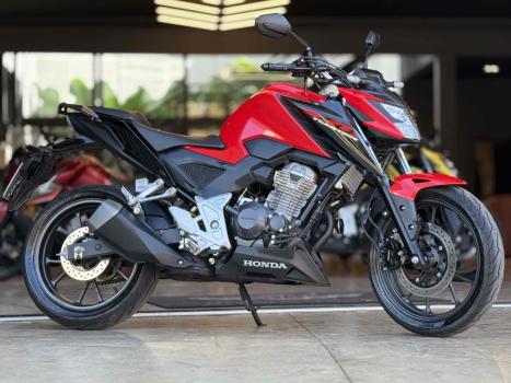 HONDA CB 300 F Twister FLEX CBS, Foto 1