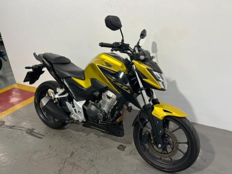 HONDA CB 300 F Twister FLEX ABS, Foto 2