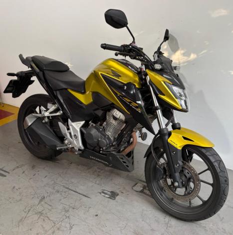 HONDA CB 300 F Twister FLEX ABS, Foto 3