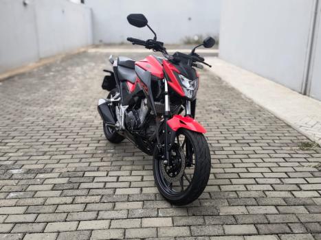 HONDA CB 300 F Twister FLEX ABS, Foto 2