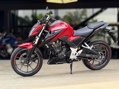 HONDA CB 300 F Twister FLEX ABS, Foto 2
