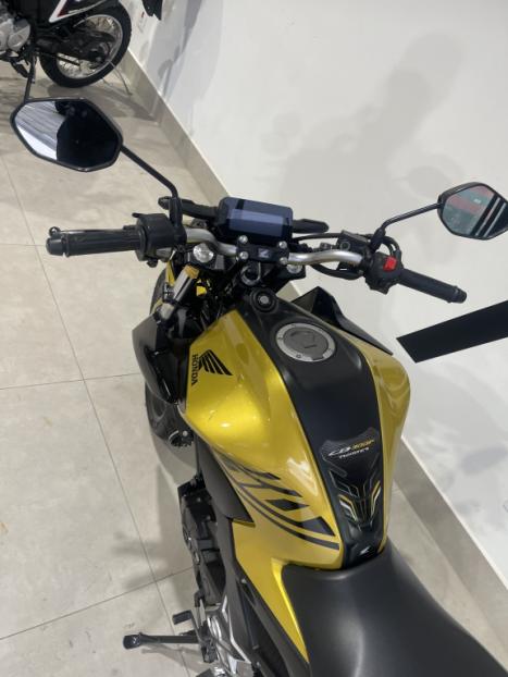 HONDA CB 300 F Twister FLEX CBS, Foto 2
