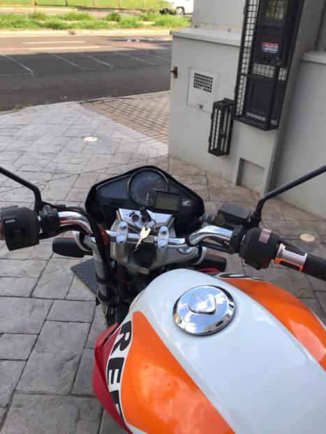 HONDA CB 300 R ESPECIAL EDITION, Foto 2