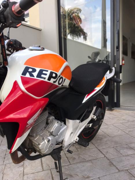 HONDA CB 300 R ESPECIAL EDITION, Foto 4