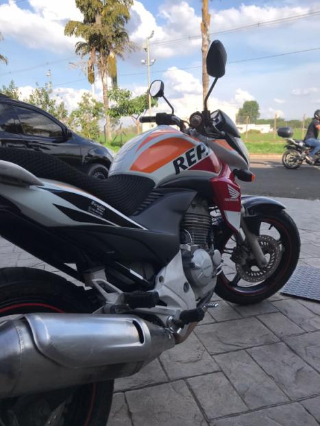 HONDA CB 300 R ESPECIAL EDITION, Foto 5