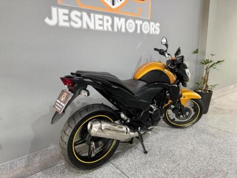 HONDA CB 300 R STD, Foto 4