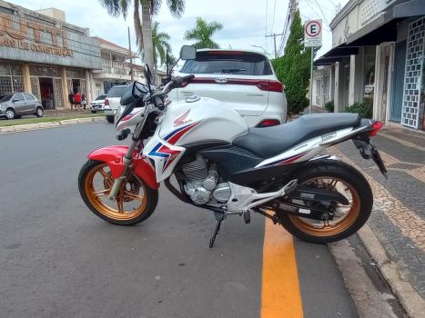 HONDA CB 300 R STD, Foto 3