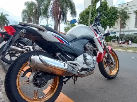 HONDA CB 300 R STD, Foto 4