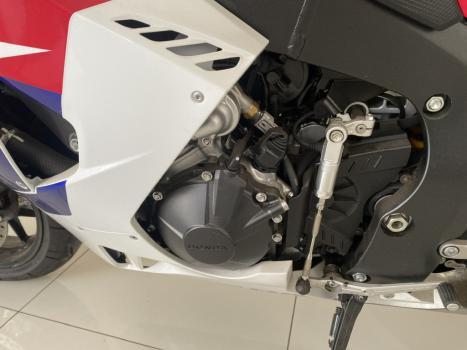 HONDA CBR 1000 RR FIRE BLADE, Foto 10
