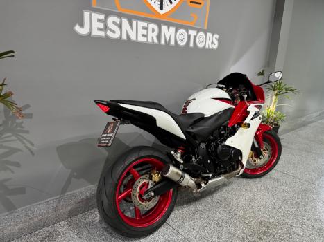 HONDA CBR 600 F 3, Foto 4