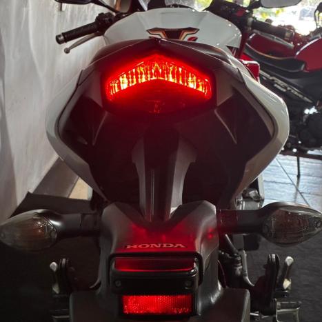 HONDA CBR 600 F , Foto 2
