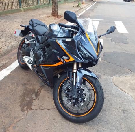 HONDA CBR 650 R ABS, Foto 3