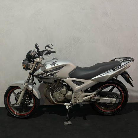 HONDA CBX Twister 250 , Foto 6