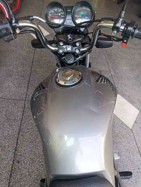 HONDA CG 150 FAN ESI, Foto 6