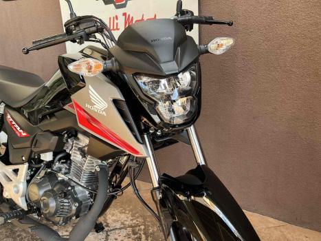 HONDA CG 160 TITAN, Foto 2