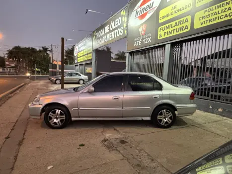 HONDA Civic 1.6 16V 4P LX, Foto 2