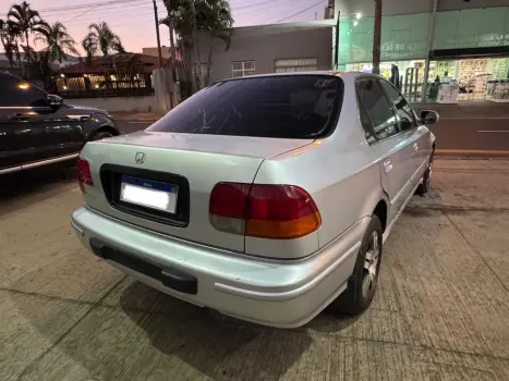 HONDA Civic 1.6 16V 4P LX, Foto 4