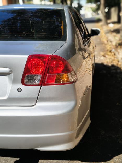 HONDA Civic 1.7 16V 4P LX, Foto 3