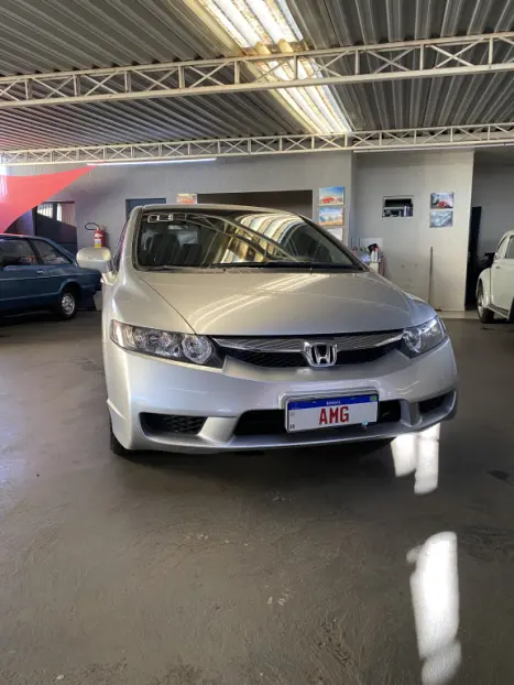 HONDA Civic 1.8 16V 4P FLEX LXL, Foto 1