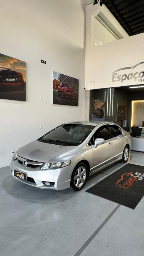 HONDA Civic 1.8 16V 4P FLEX LXS, Foto 4