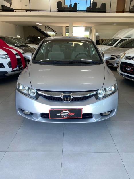 HONDA Civic 1.8 16V 4P FLEX LXS, Foto 2