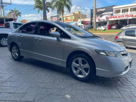 HONDA Civic 1.8 16V 4P FLEX LXS, Foto 2