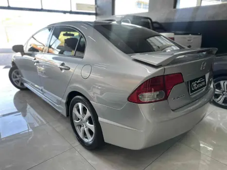 HONDA Civic 1.8 16V 4P FLEX LXL, Foto 6