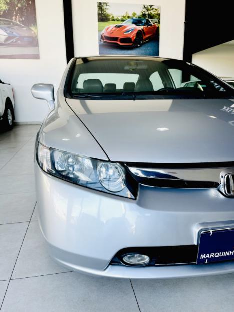 HONDA Civic 1.8 16V 4P FLEX LXS AUTOMTICO, Foto 2