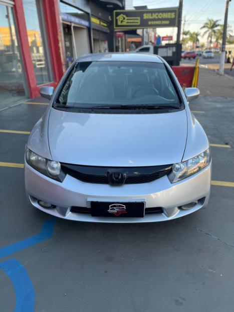 HONDA Civic 1.8 16V 4P FLEX LXS AUTOMTICO, Foto 2