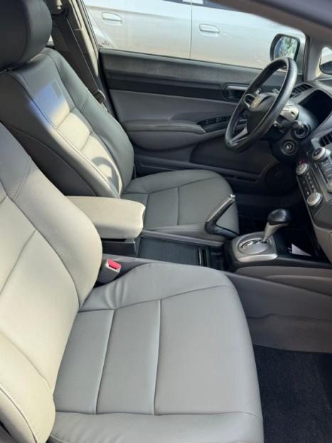 HONDA Civic 1.8 16V 4P FLEX LXS AUTOMTICO, Foto 8