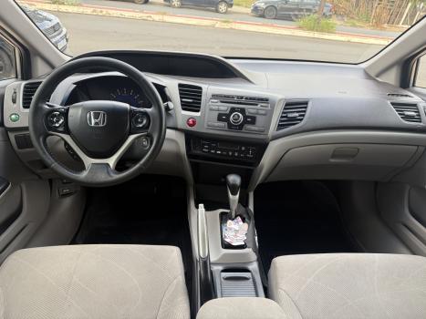 HONDA Civic 1.8 16V 4P FLEX LXS AUTOMTICO, Foto 9