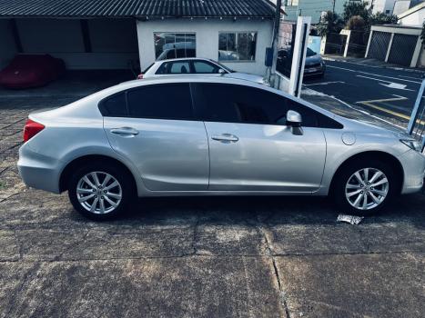 HONDA Civic 1.8 16V 4P FLEX LXS AUTOMTICO, Foto 5
