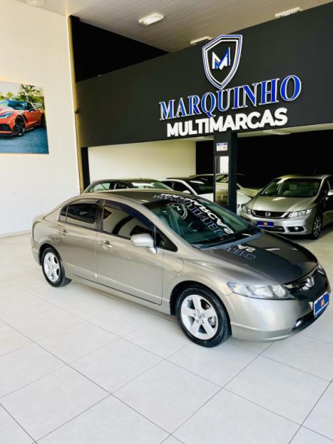 HONDA Civic 1.8 16V 4P FLEX LXS AUTOMTICO, Foto 1