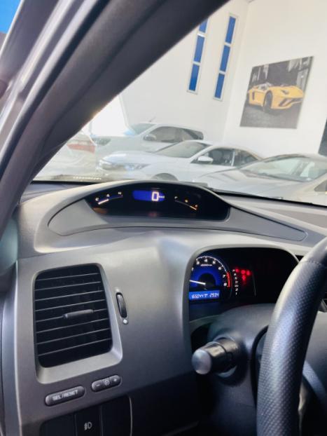 HONDA Civic 1.8 16V 4P FLEX LXS AUTOMTICO, Foto 13