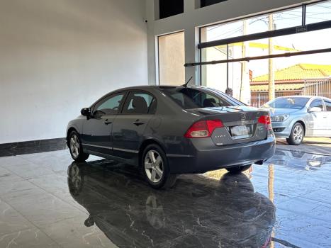 HONDA Civic 1.8 16V 4P FLEX LXS, Foto 6