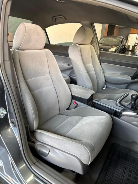 HONDA Civic 1.8 16V 4P FLEX LXS, Foto 14