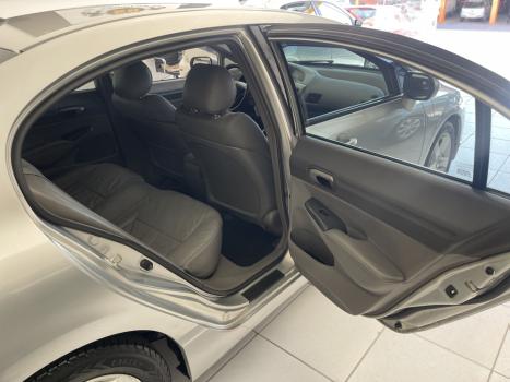 HONDA Civic 1.8 16V 4P FLEX LXS, Foto 8