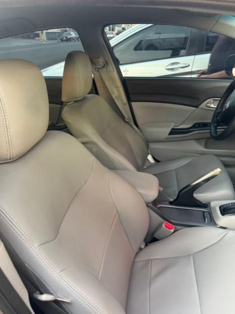 HONDA Civic 1.8 16V 4P FLEX LXS AUTOMTICO, Foto 5