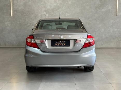 HONDA Civic 1.8 16V 4P FLEX LXS AUTOMTICO, Foto 9