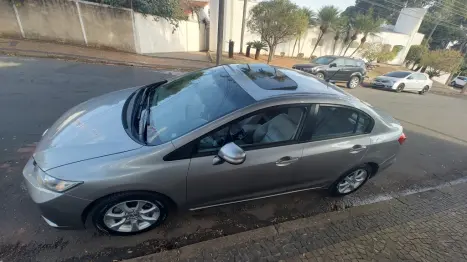 HONDA Civic 2.0 16V 4P FLEX EXR AUTOMTICO, Foto 3
