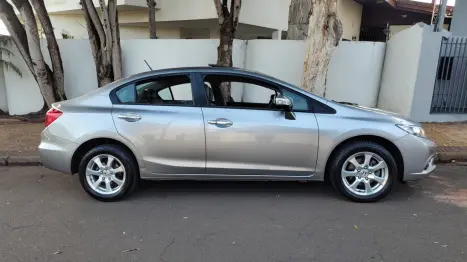 HONDA Civic 2.0 16V 4P FLEX EXR AUTOMTICO, Foto 16