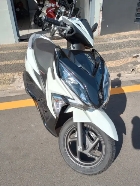 HONDA Elite 125 , Foto 9