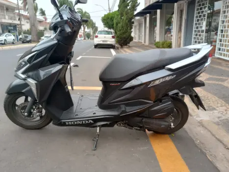 HONDA Elite 125 , Foto 2