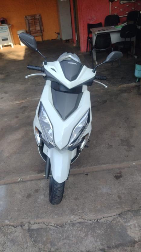 HONDA Elite 125 , Foto 2